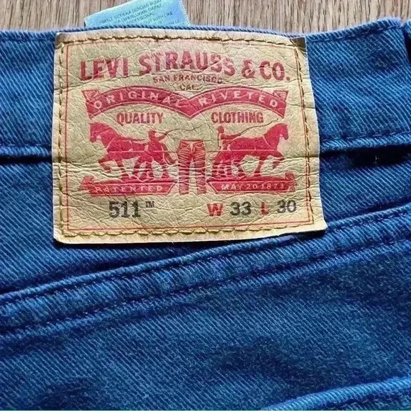 Levi navy jeans - Picture 2 of 3